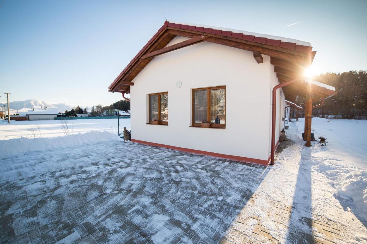 Villa Domceky Sabinka A Melinka Valča Esterno foto