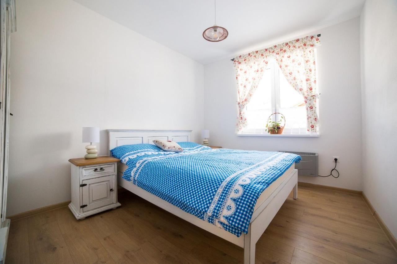 Villa Domceky Sabinka A Melinka Valča Esterno foto