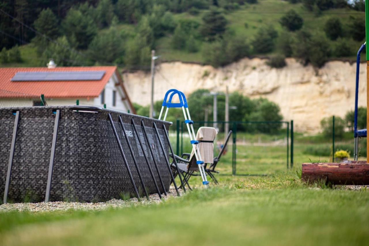 Villa Domceky Sabinka A Melinka Valča Esterno foto